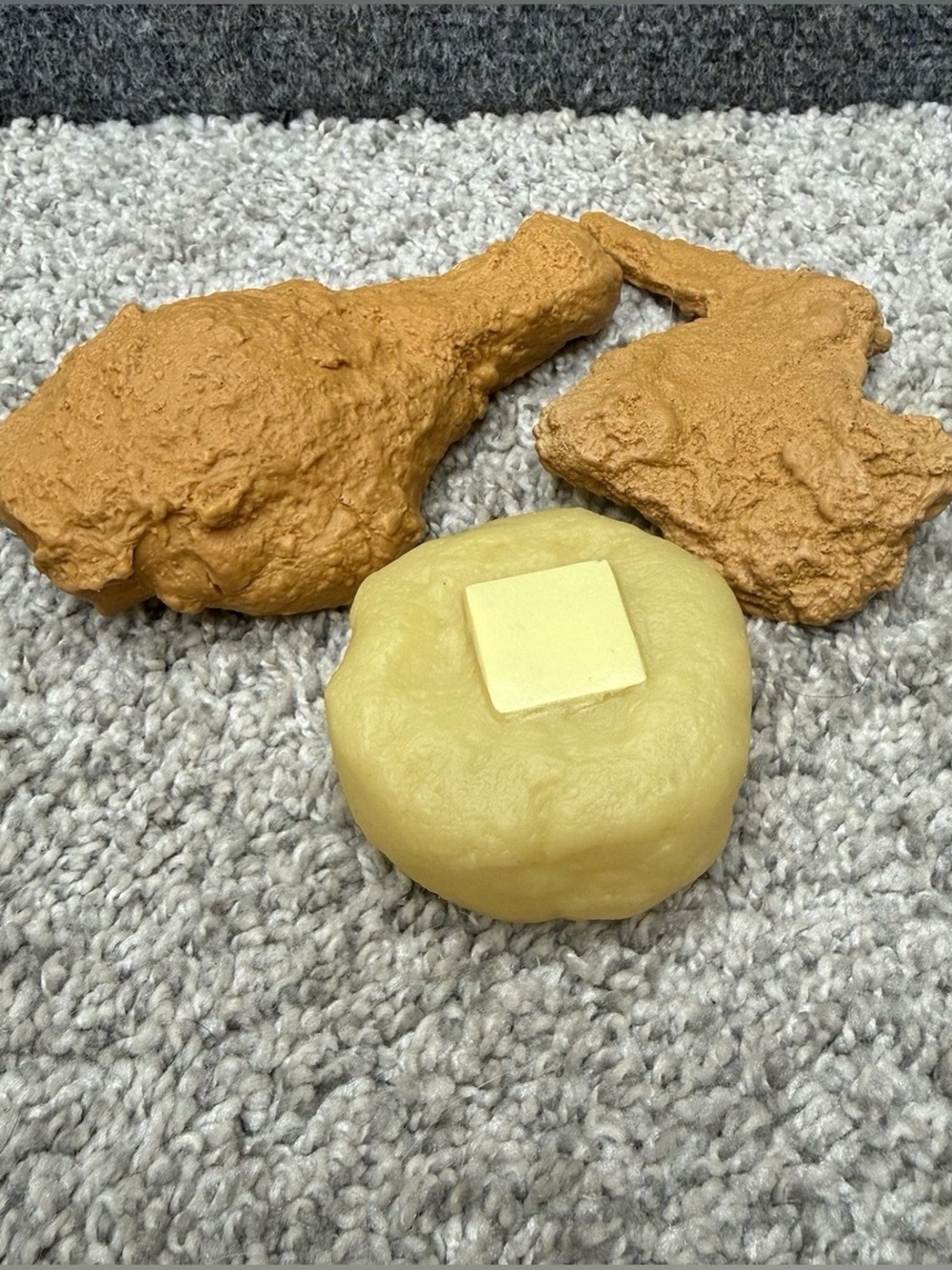 Vintage KFC Toy Play Food Chicken Leg, Wing, and Biscuit LOT Gordy 1995